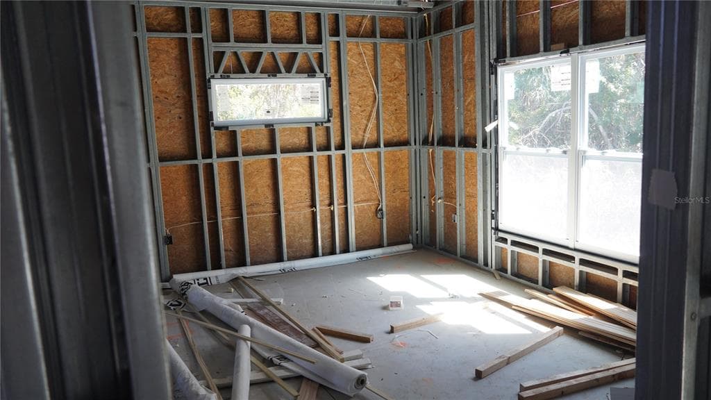 98 PELTON CIRCLE photo 7