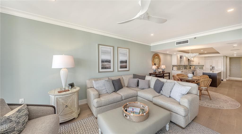 2410 HARBOURSIDE DRIVE 142 photo 22