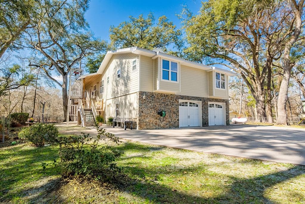 498 SW MANATEE TERRACE photo 4