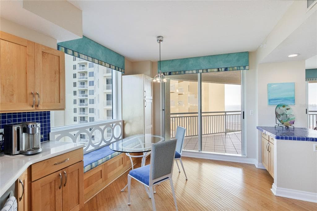 1180 GULF BOULEVARD 1105 photo 16