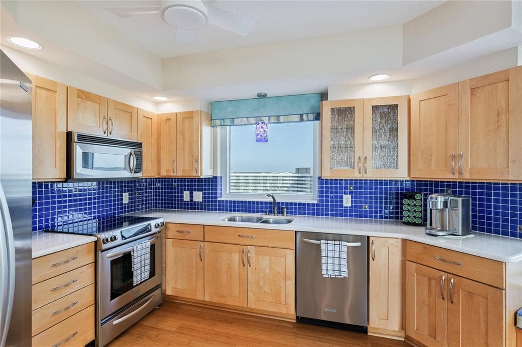 1180 GULF BOULEVARD 1105 photo 19
