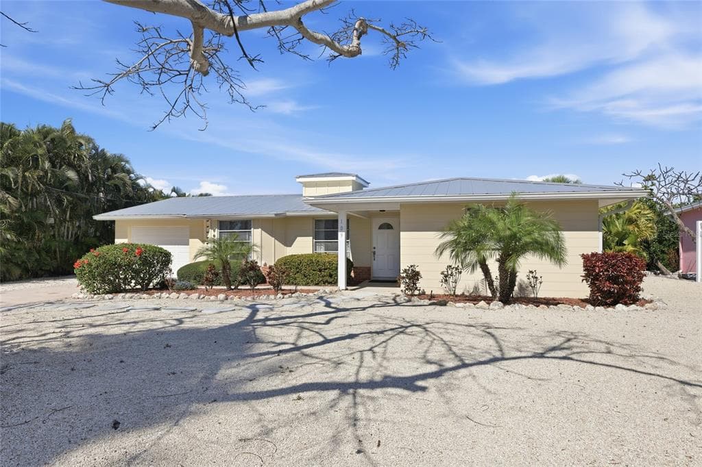 109 TERN DRIVE photo 1