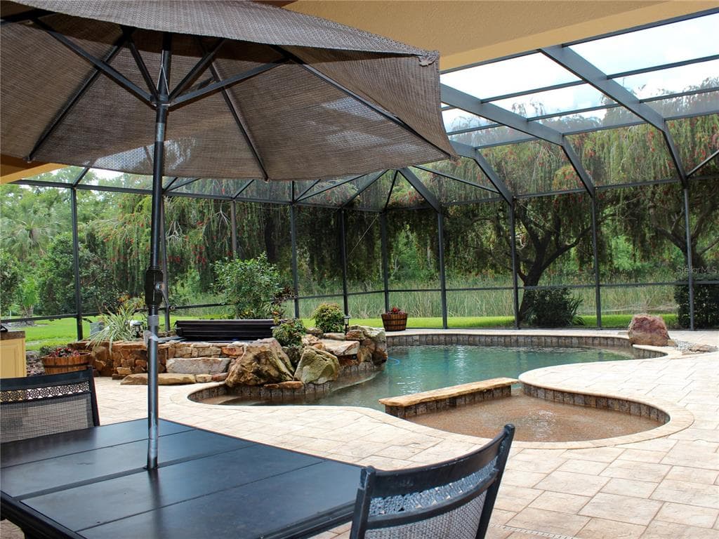 406 PETREL TRAIL photo 3