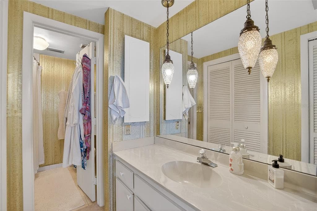 100 PIERCE STREET 703 photo 25