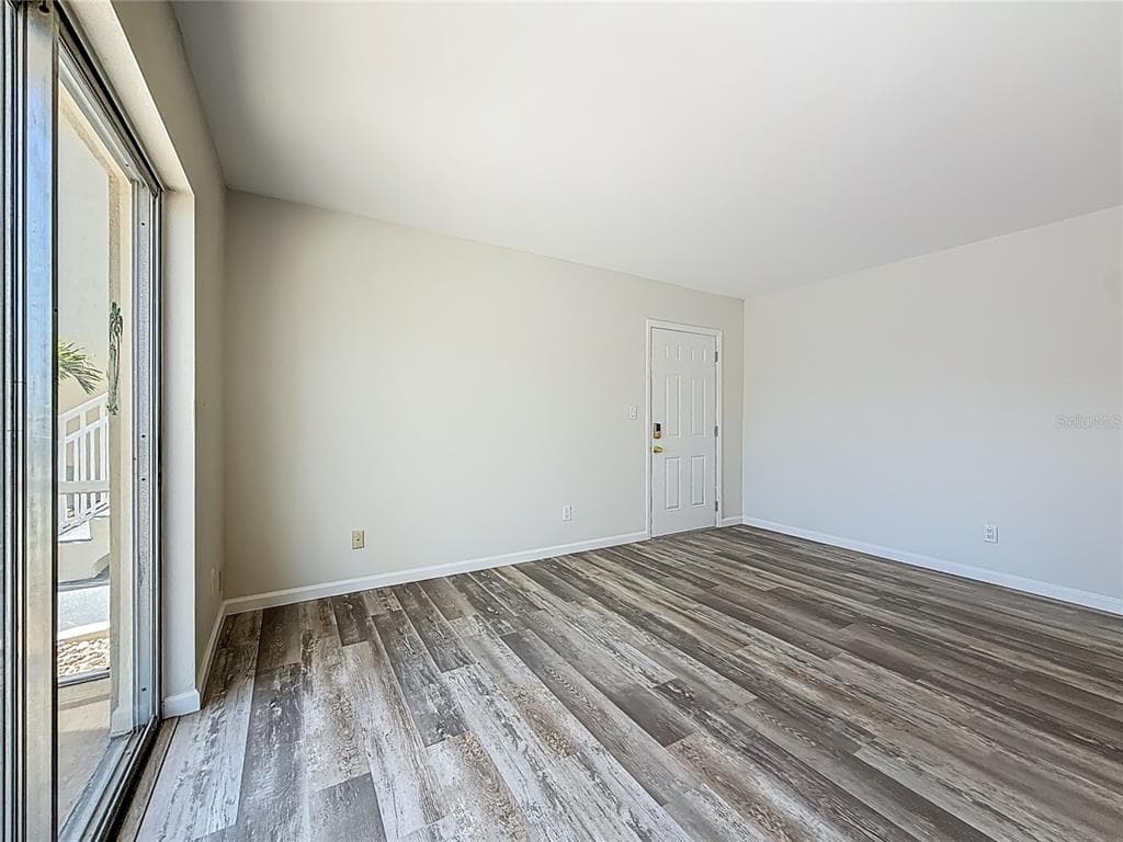 184 117TH AVENUE 2 photo 22