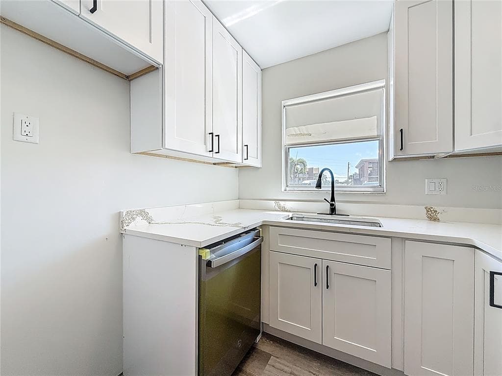 184 117TH AVENUE 2 photo 25