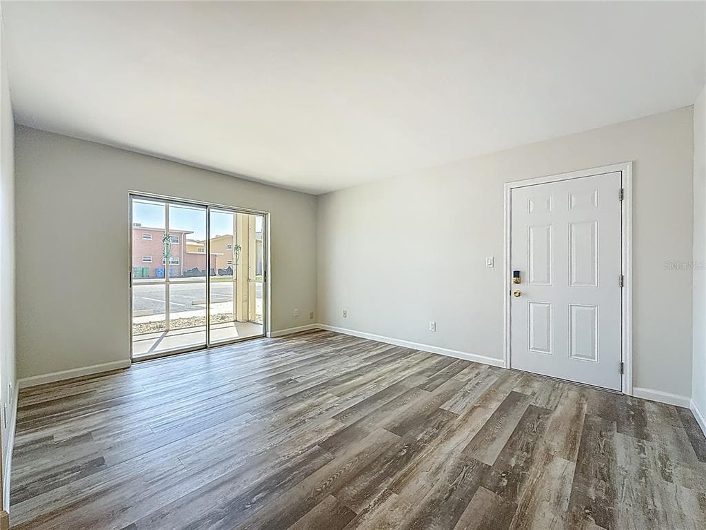 184 117TH AVENUE 2 photo 21