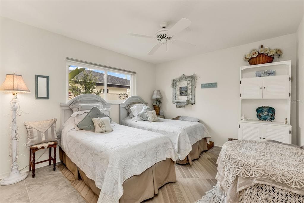 23439 FREEPORT AVENUE photo 24