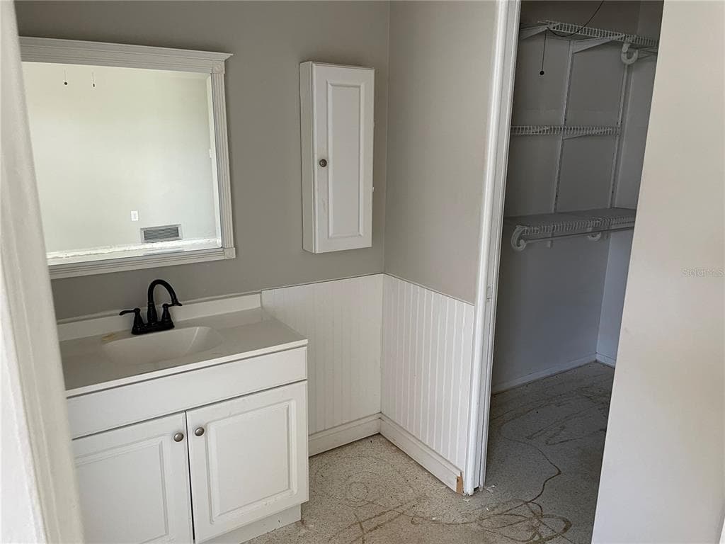 10307 SANDPIPER ROAD W photo 12