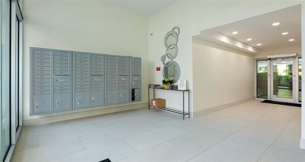 11 SUNSET DRIVE 804 photo 19