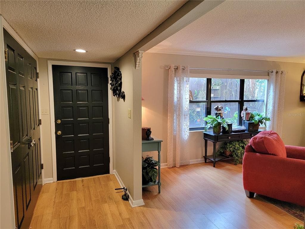 1 CASA LOMA WAY 2