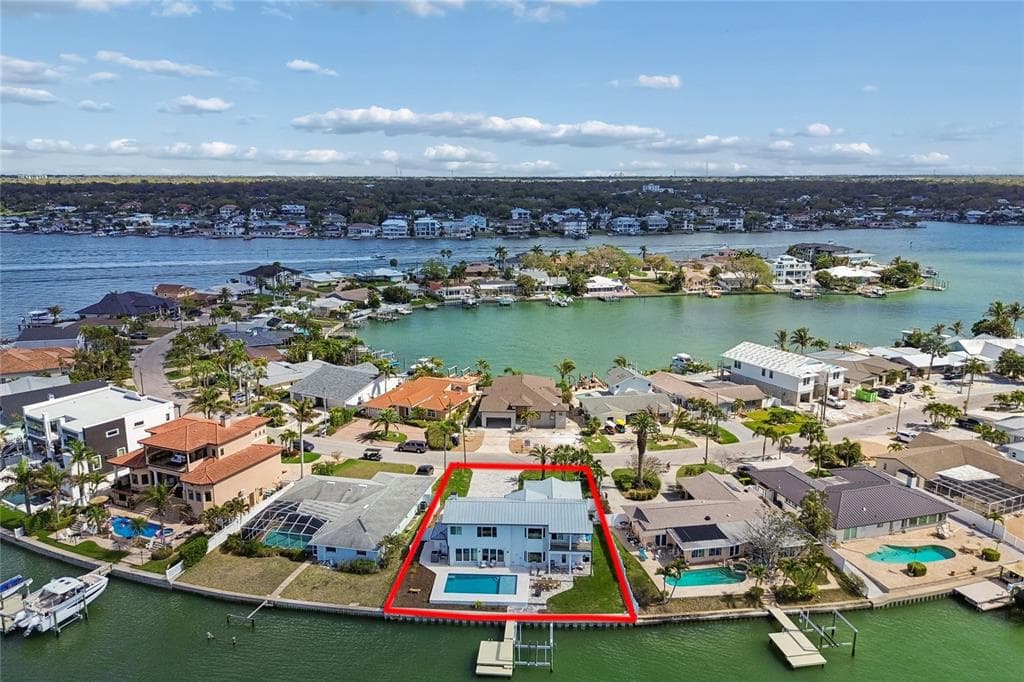 478 HARBOR DRIVE N photo 2