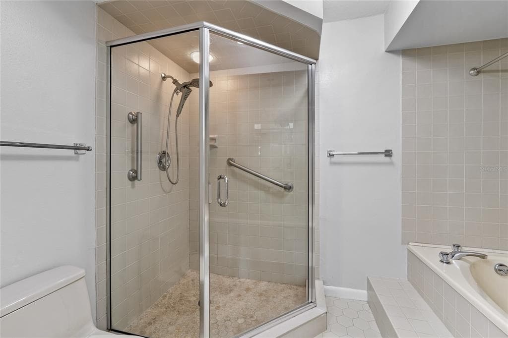 1660 GULF BOULEVARD 807 photo 15