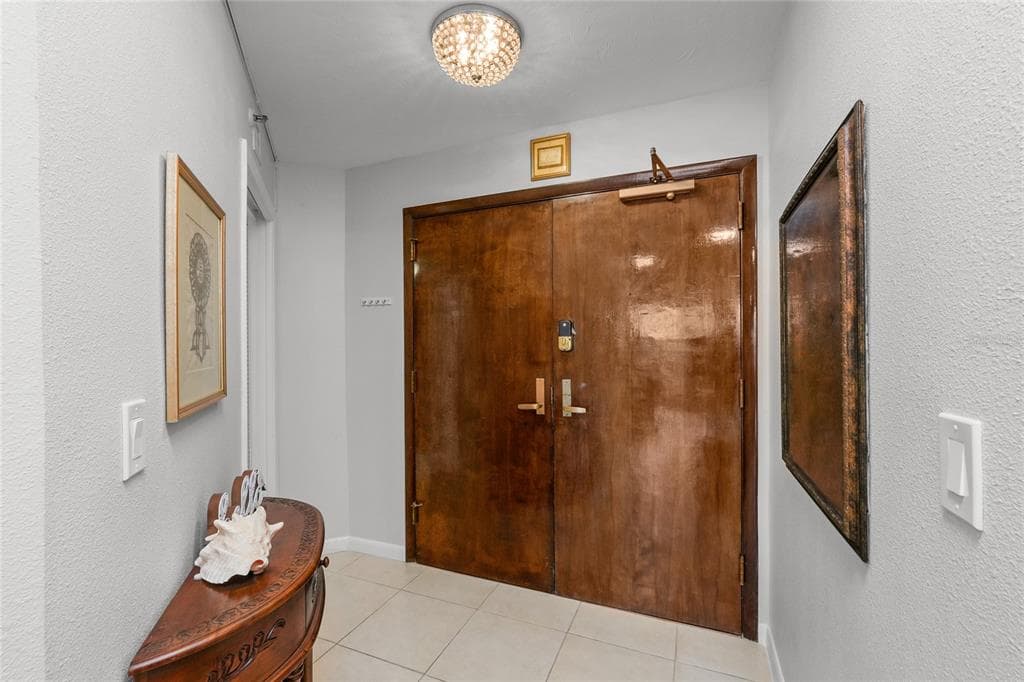 1660 GULF BOULEVARD 807 photo 21