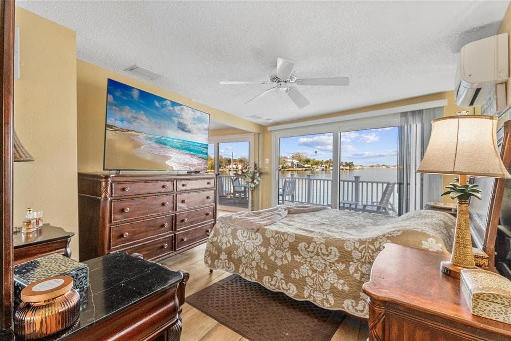 33 N STARBOARD DRIVE photo 21