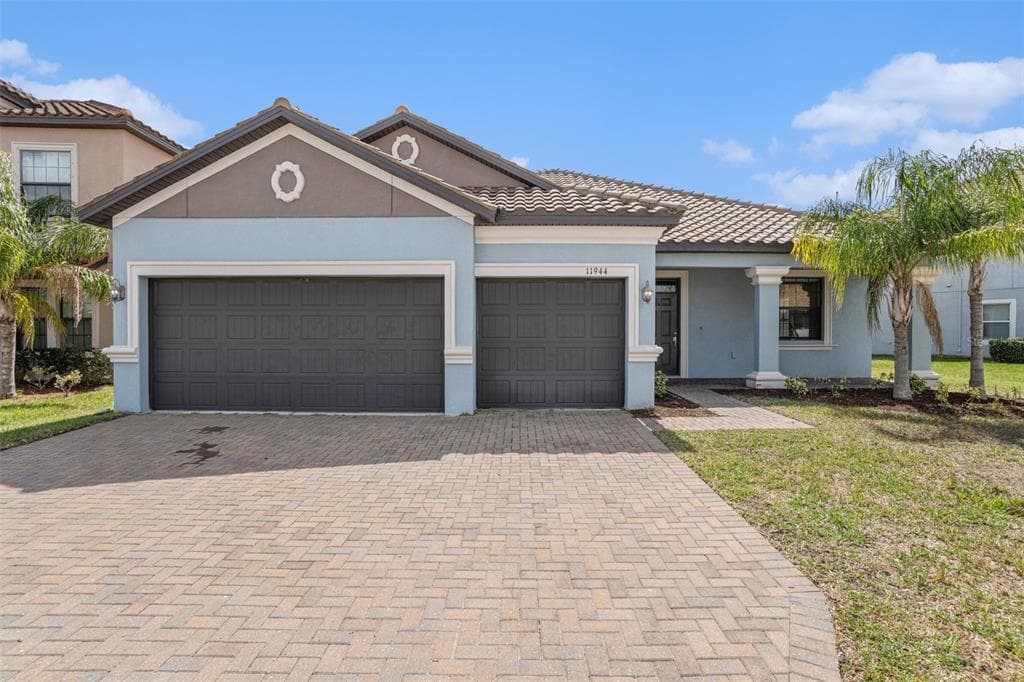 11944 N CINNAMON FERN DRIVE photo 1