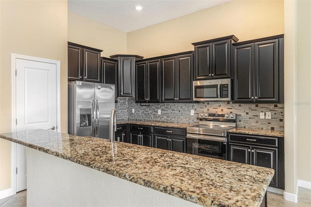 11944 N CINNAMON FERN DRIVE photo 8
