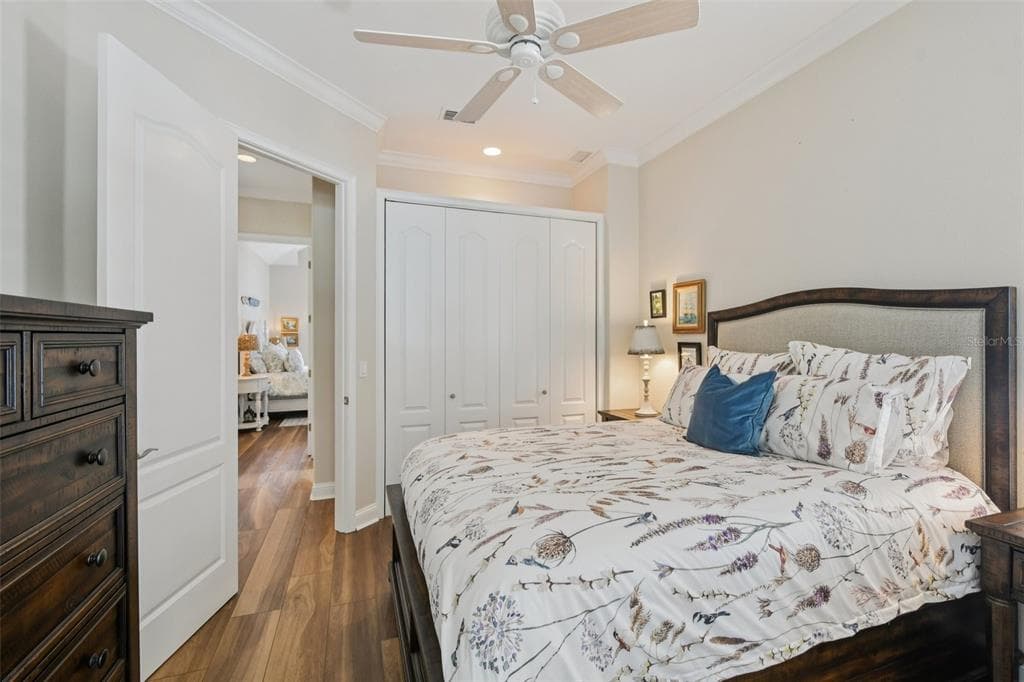 101 LONGVIEW WAY N photo 25