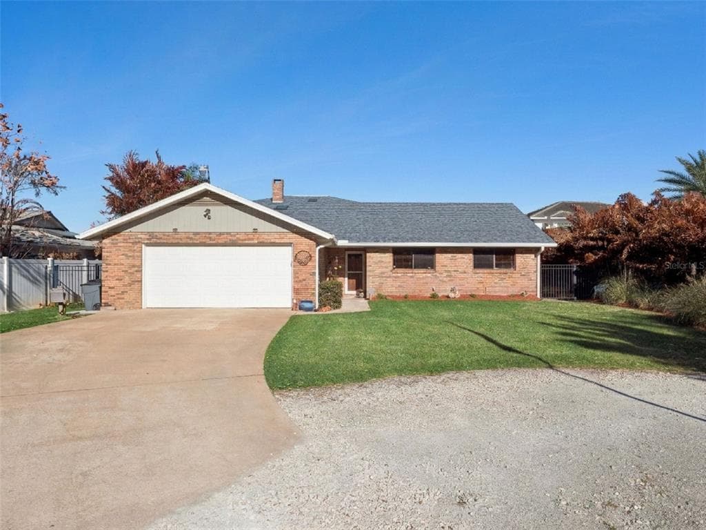 1703 S RIVERSIDE DRIVE photo 15
