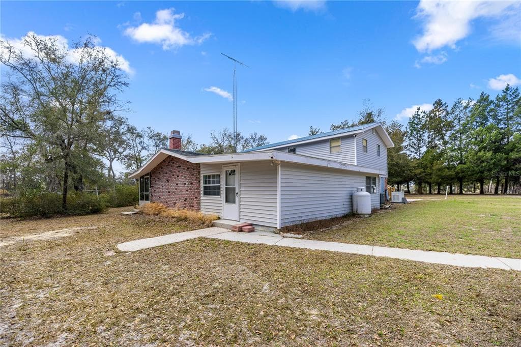 17645 NE 61ST STREET ROAD photo 17