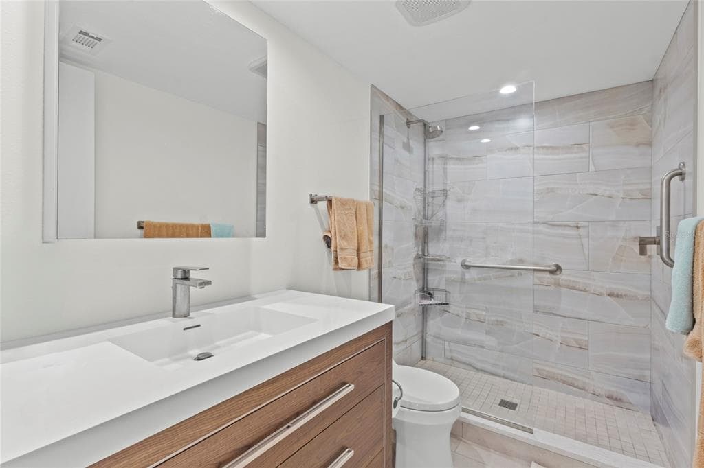 1633 BOATHOUSE CIRCLE 232 photo 18
