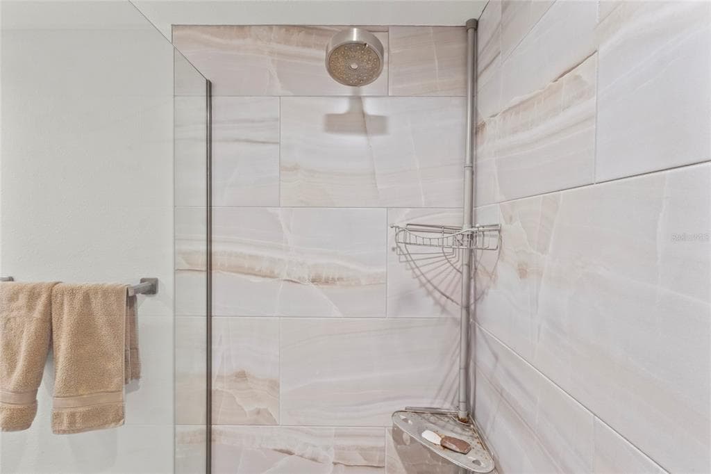 1633 BOATHOUSE CIRCLE 232 photo 19