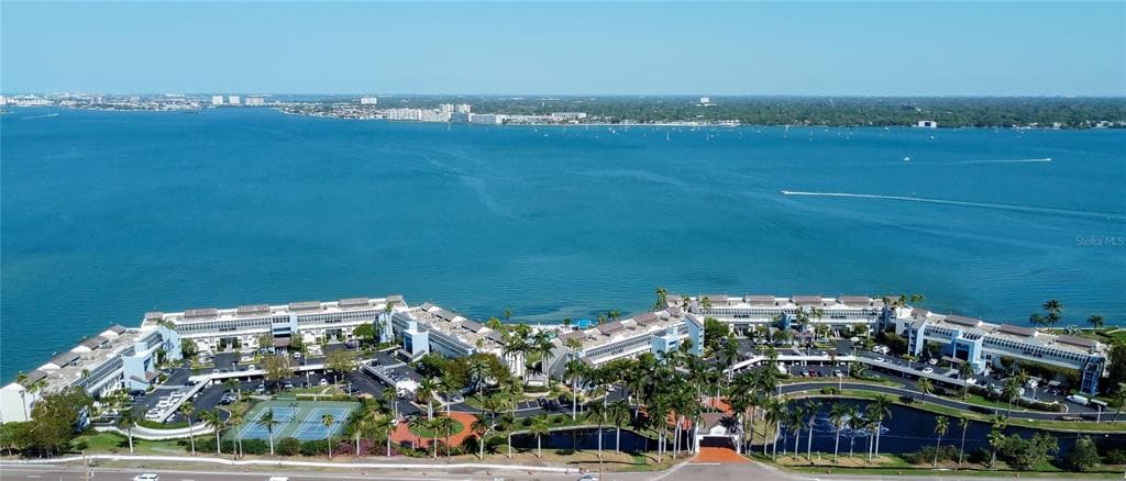 5155 ISLA KEY BOULEVARD S 301 photo 1