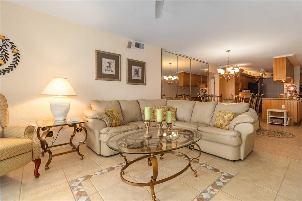 4201 S ATLANTIC AVENUE 409 photo 6