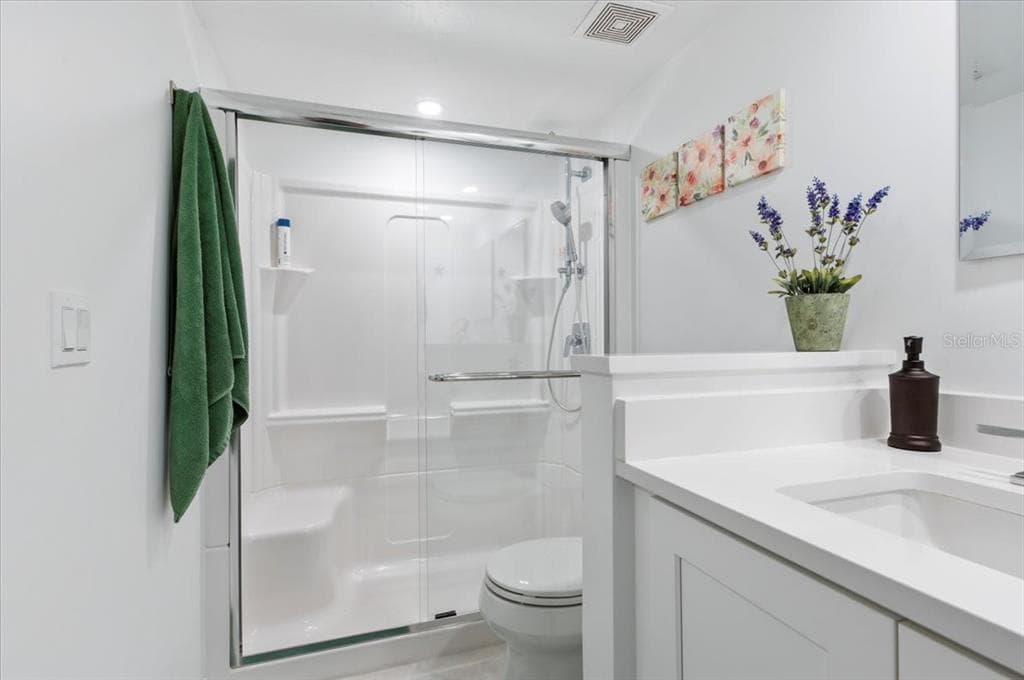 1708 GLENHOUSE DRIVE 313 photo 16