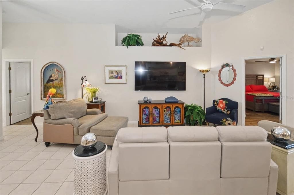 314 BAYTREE DRIVE photo 14