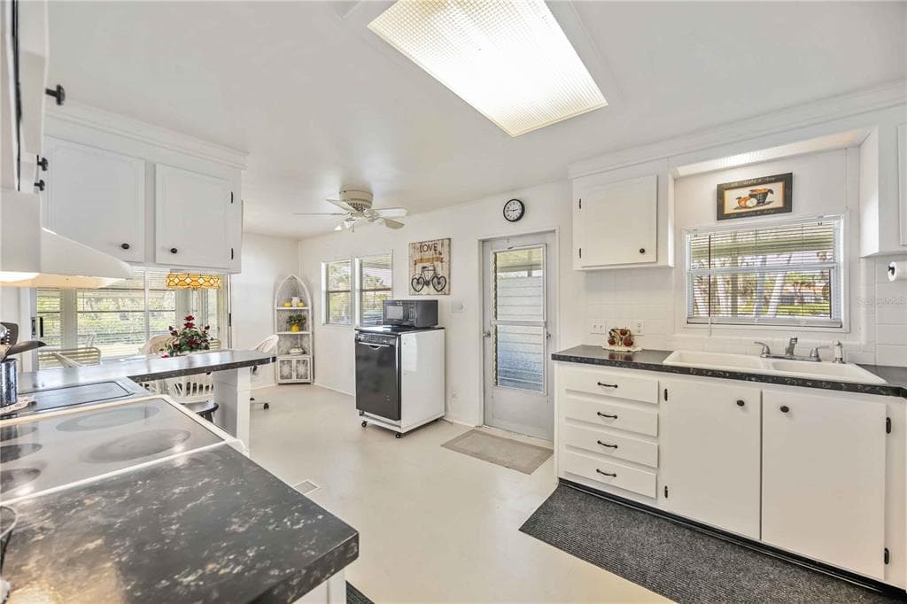 10303 BURNT STORE ROAD #221 4