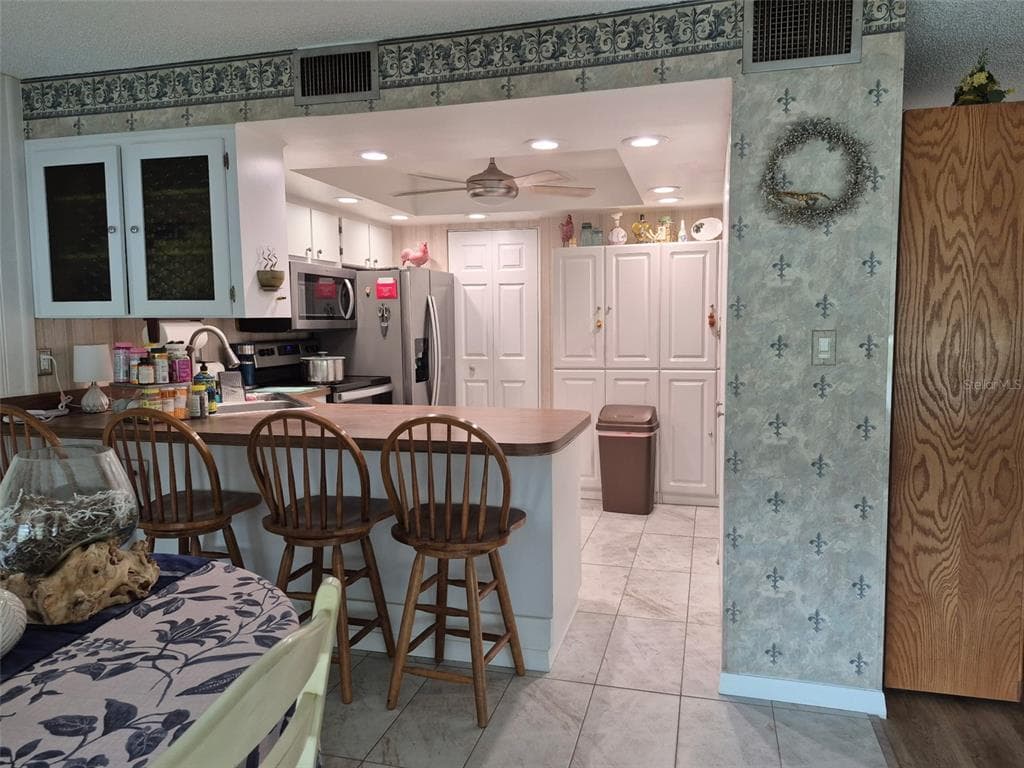 225 COUNTRY CLUB DRIVE C225 photo 9