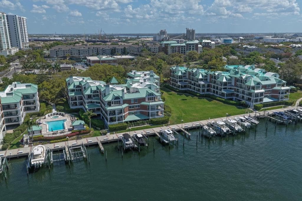 0 SEDDON COVE WAY #19 5