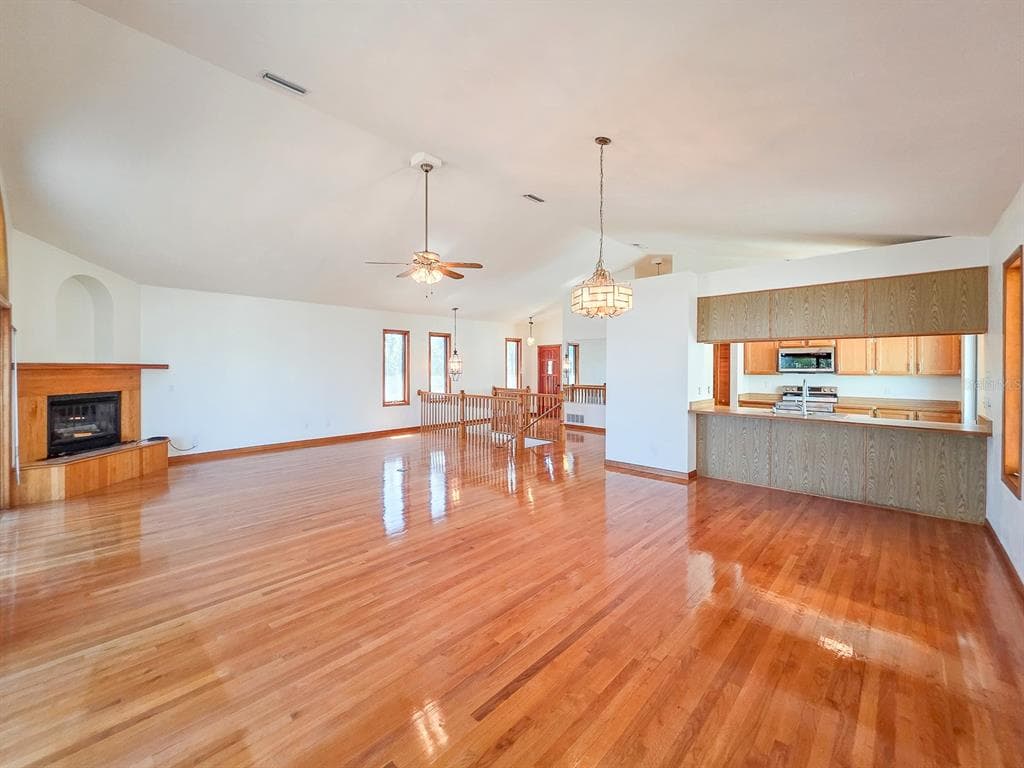 2652 S OCEAN SHORE BOULEVARD photo 13