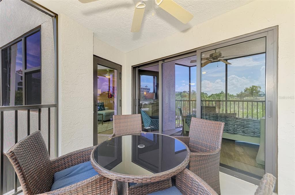 5855 MIDNIGHT PASS ROAD 333 photo 9