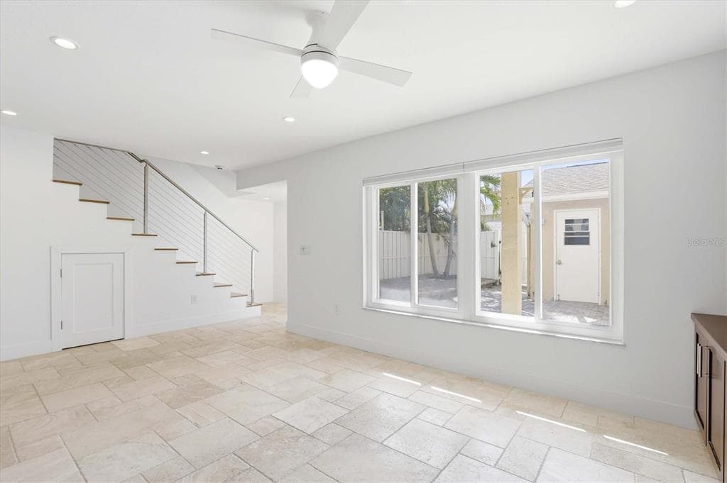 6537 CAPE HATTERAS WAY NE 4 photo 22