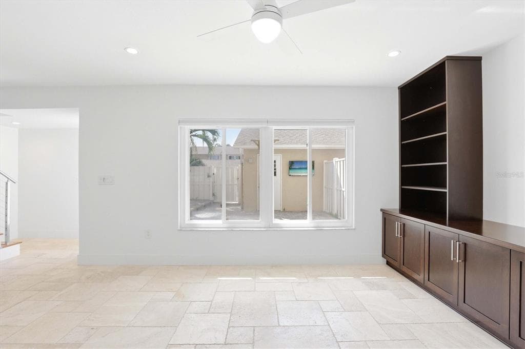 6537 CAPE HATTERAS WAY NE 4 photo 20