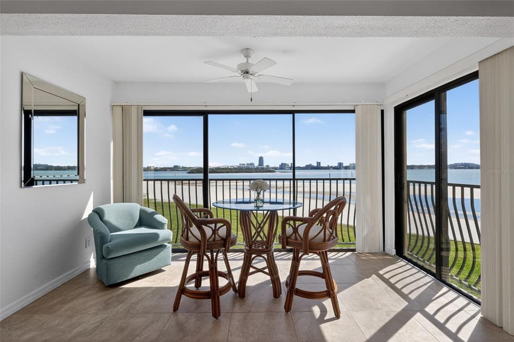865 S GULFVIEW BOULEVARD 207 photo 6