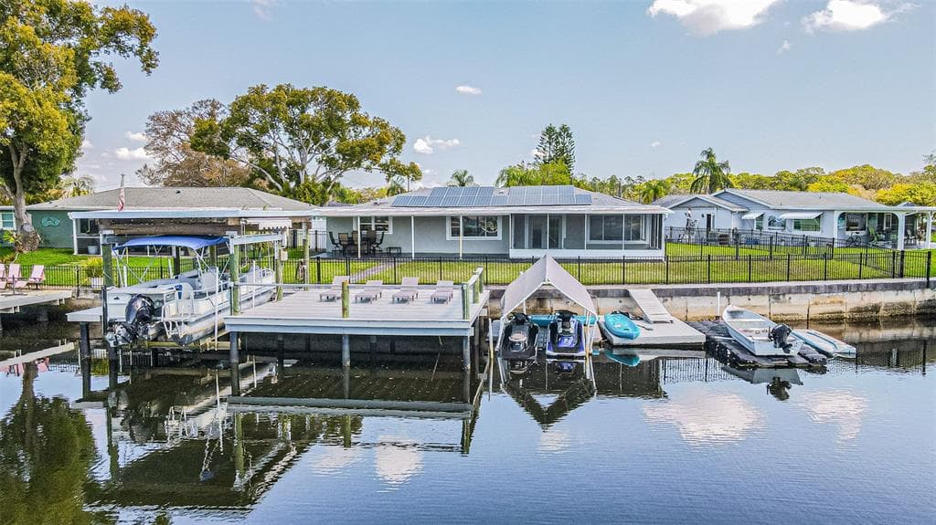 1125 FERNWOOD DRIVE 1