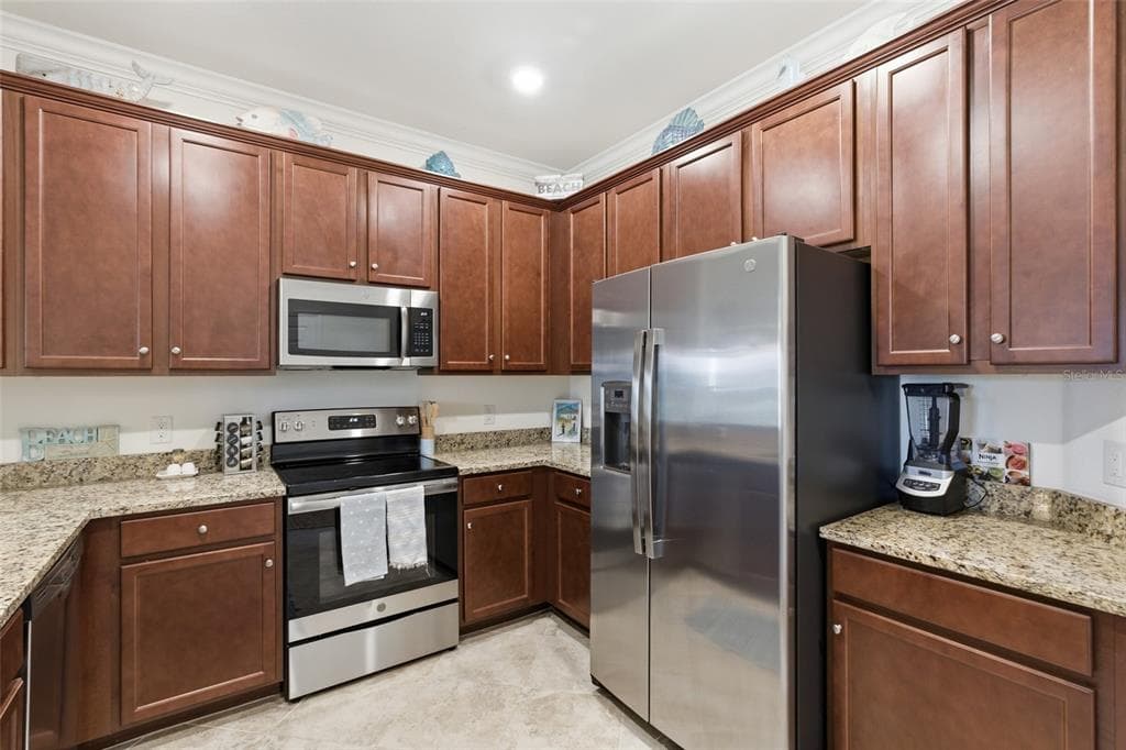 20333 LAGENTE CIRCLE photo 12