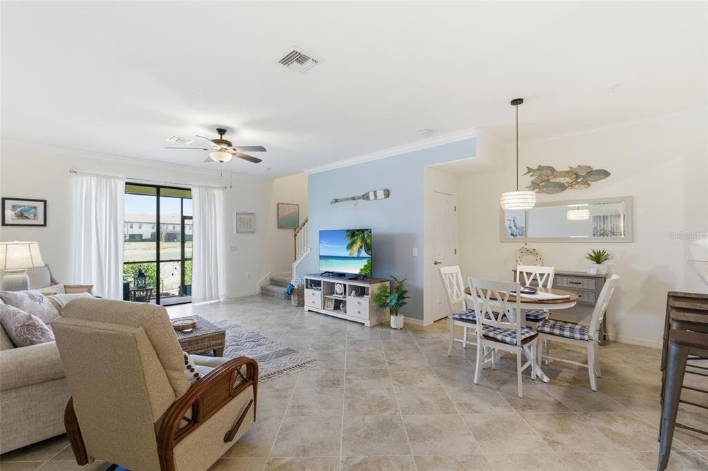 20333 LAGENTE CIRCLE photo 5