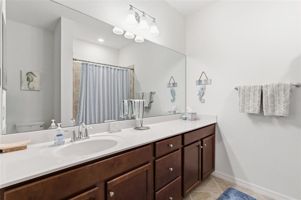 20333 LAGENTE CIRCLE photo 24