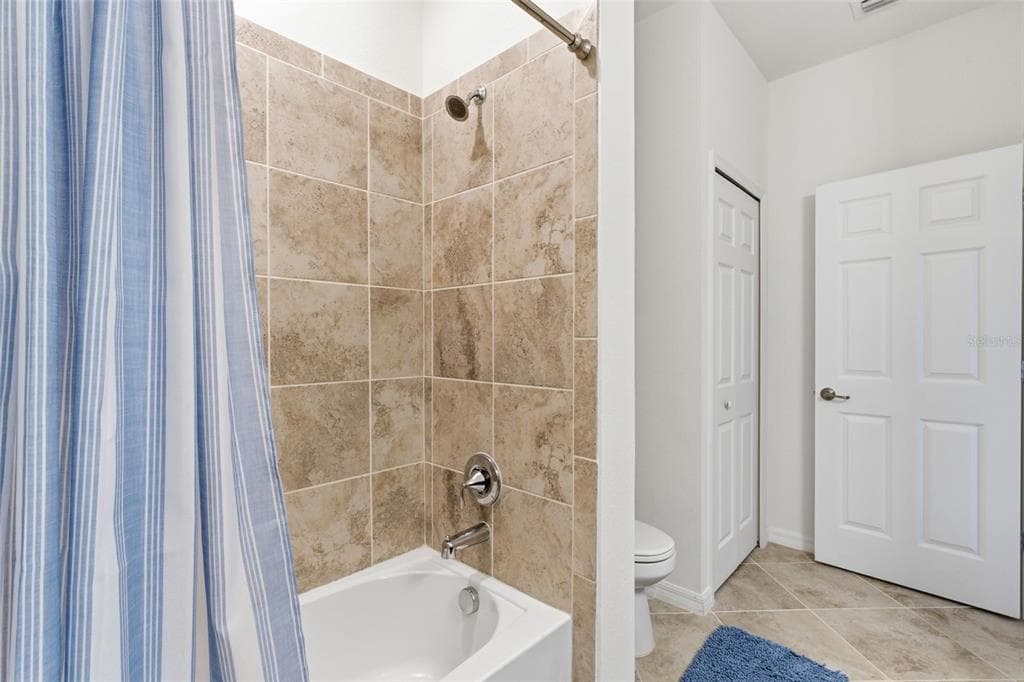 20333 LAGENTE CIRCLE photo 25