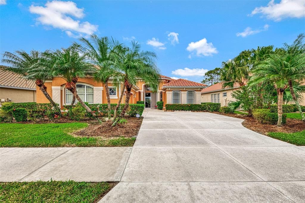 1151 CREEK NINE DRIVE photo 6