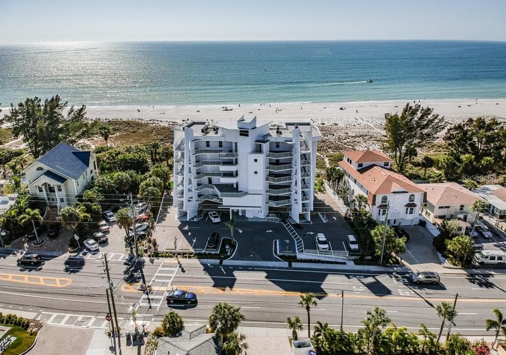 10116 GULF BOULEVARD 203W photo 21