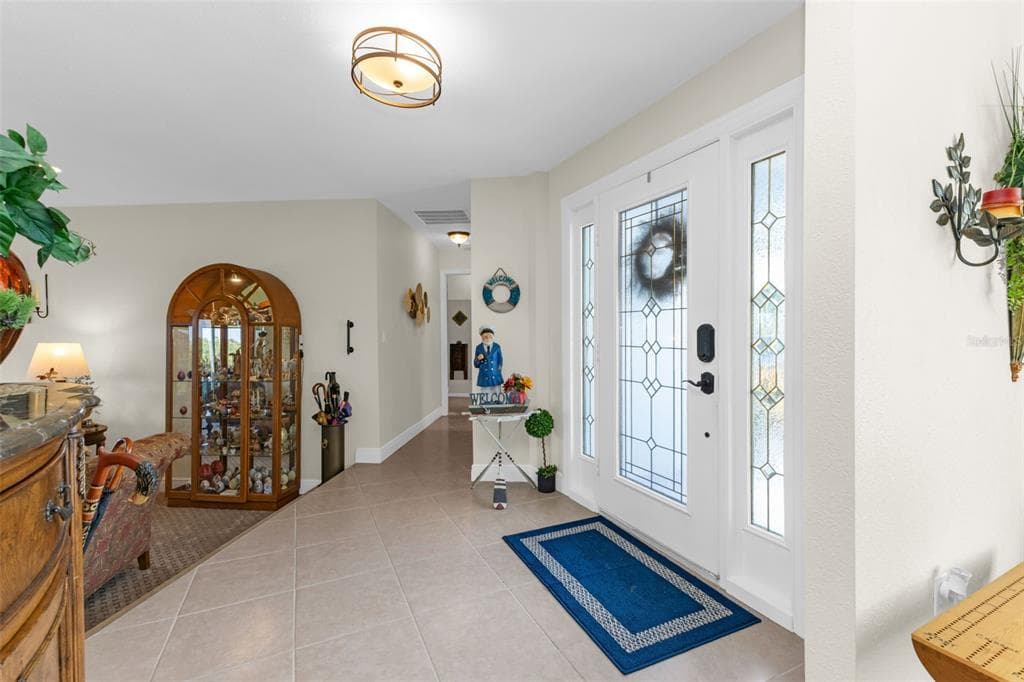 138 COLONIAL STREET SW photo 9