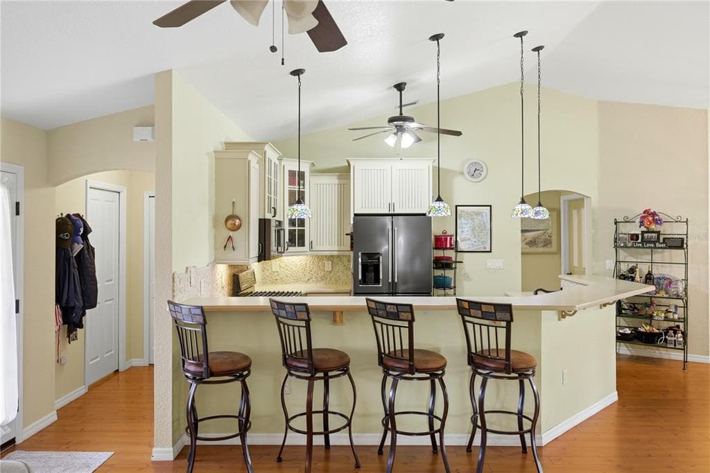 361 CHESHIRE STREET photo 22