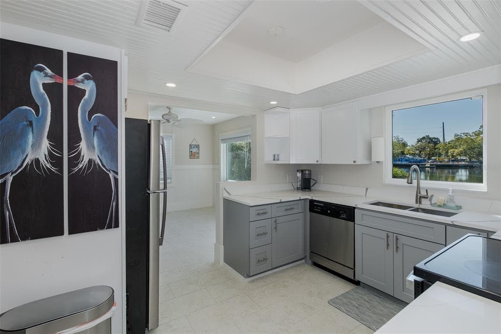 14616 BLESSING LANE photo 9
