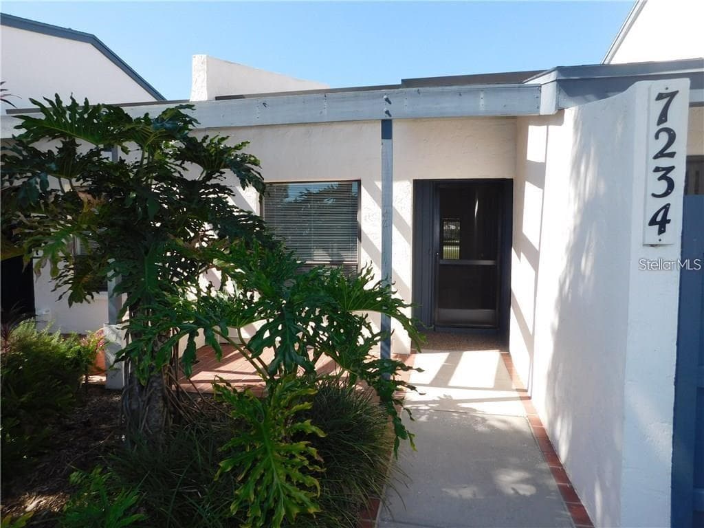 7234 CLOISTER DRIVE 7234 photo 6