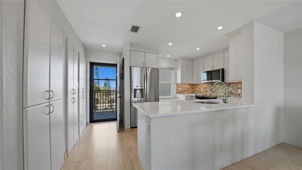4500 GULF OF MEXICO DRIVE 3 photo 6